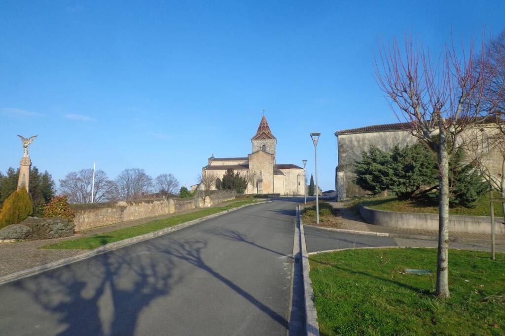 ブライ・エ・サン・リュス Grange La Bigarderieヴィラ エクステリア 写真